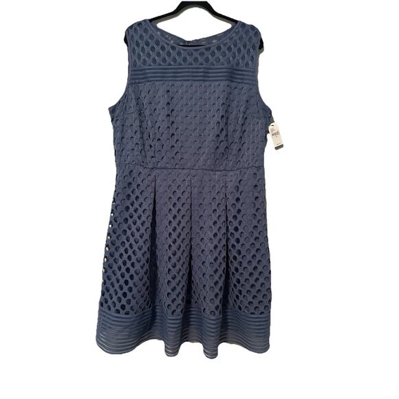 Lane Bryant Dresses & Skirts - Lane Bryant Textured Blue Midi Dress